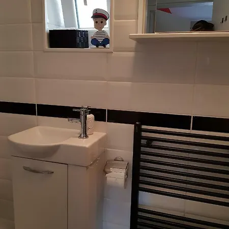 Nicky Apartment
